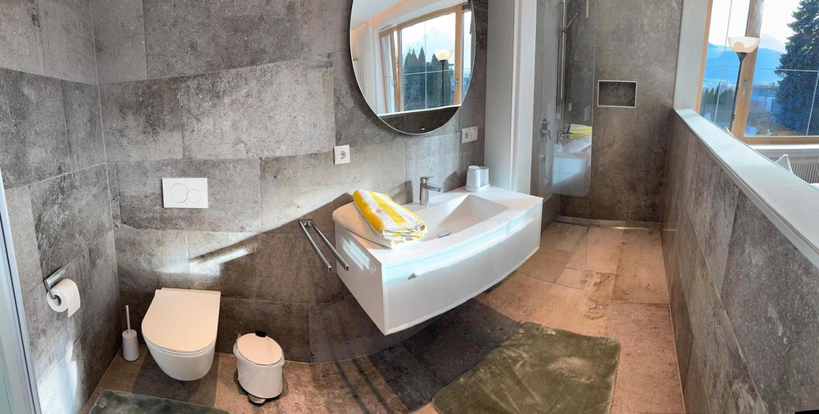 Sonnige Und Ruhige In - Stadtrand Apartamento