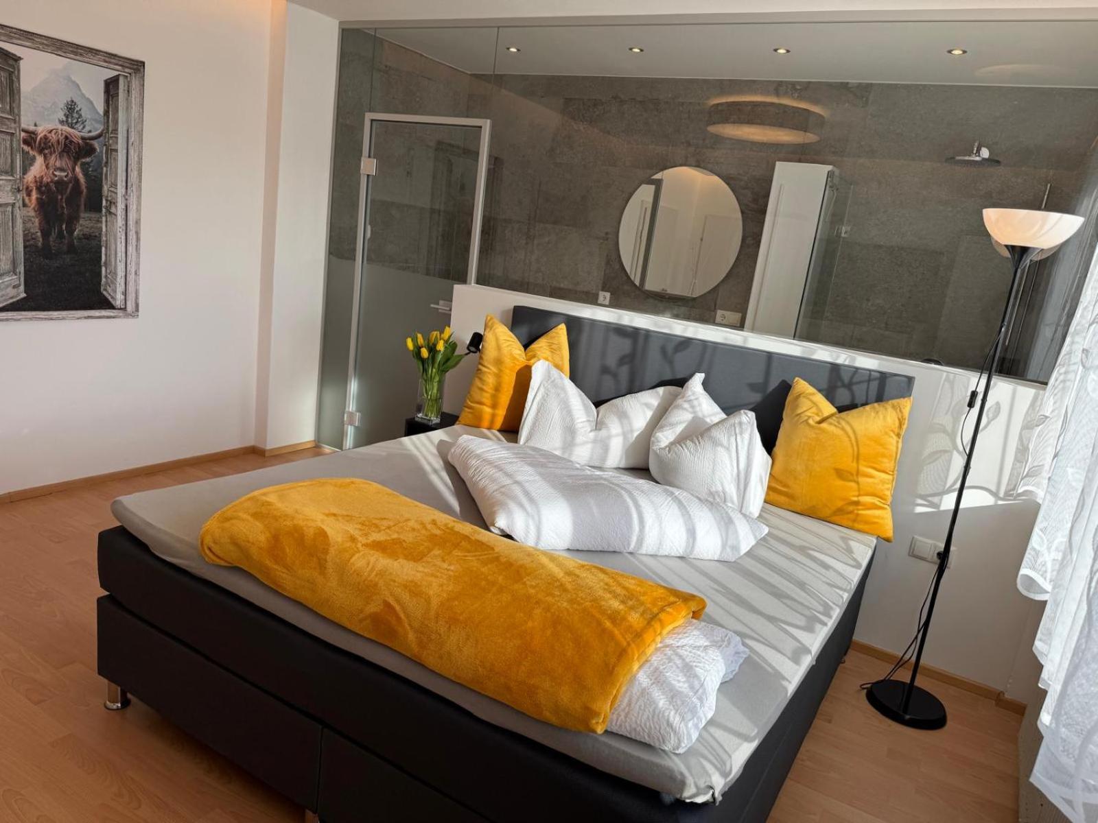 Sonnige Und Ruhige In - Stadtrand Apartamento *
